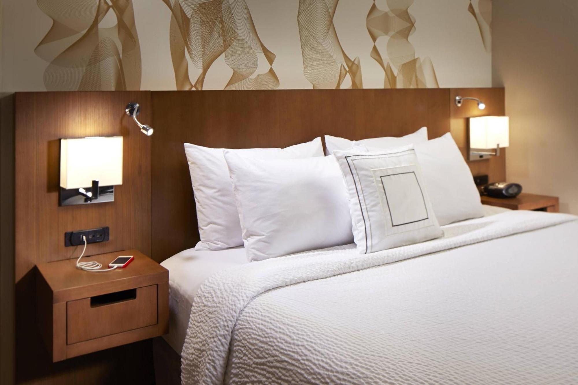 Hotel Courtyard By Marriott Silicon Valley 3*