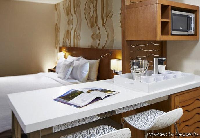 Courtyard By Marriott Silicon Valley Hotel