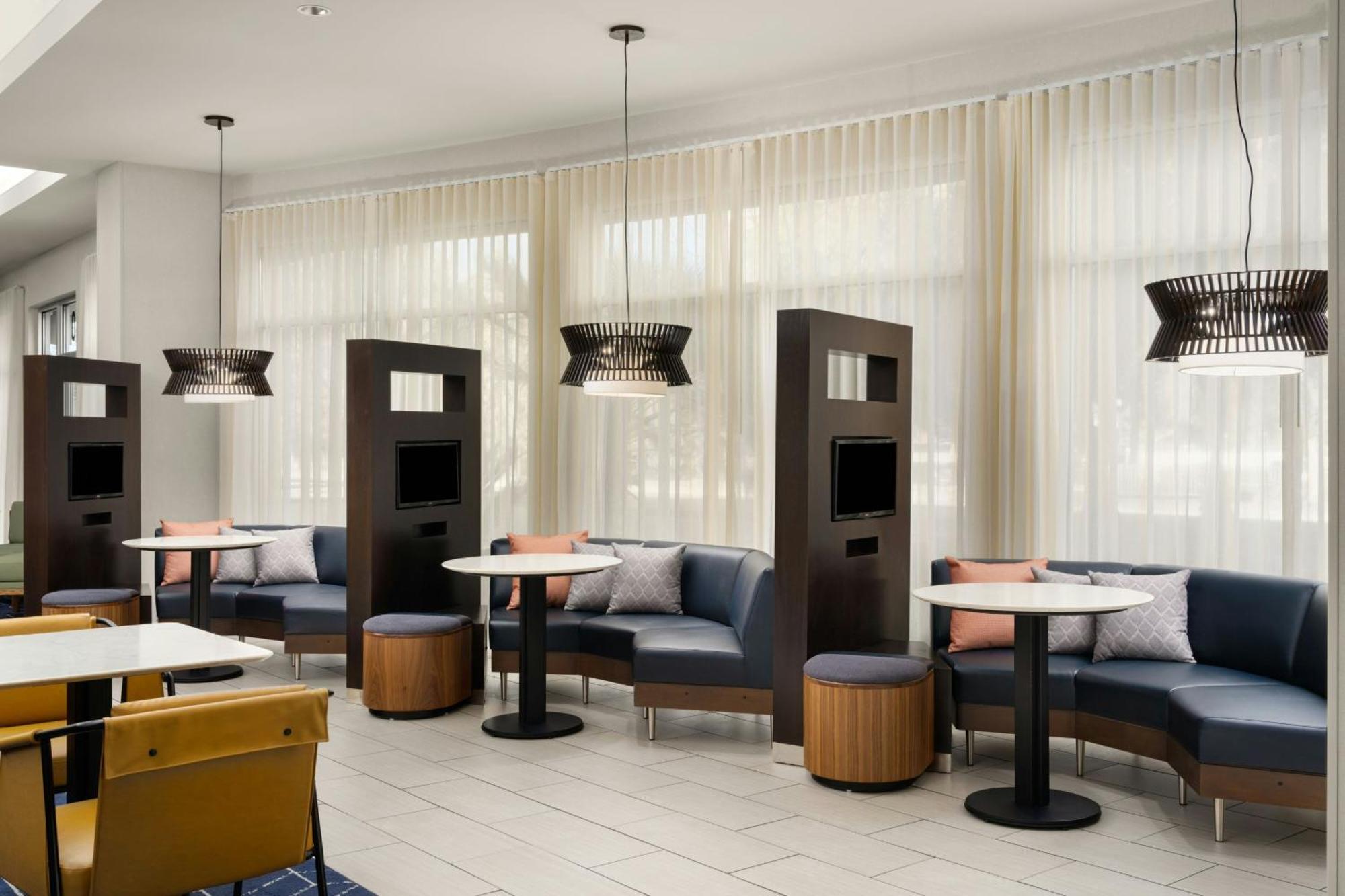 Courtyard By Marriott Silicon Valley Sunnyvale